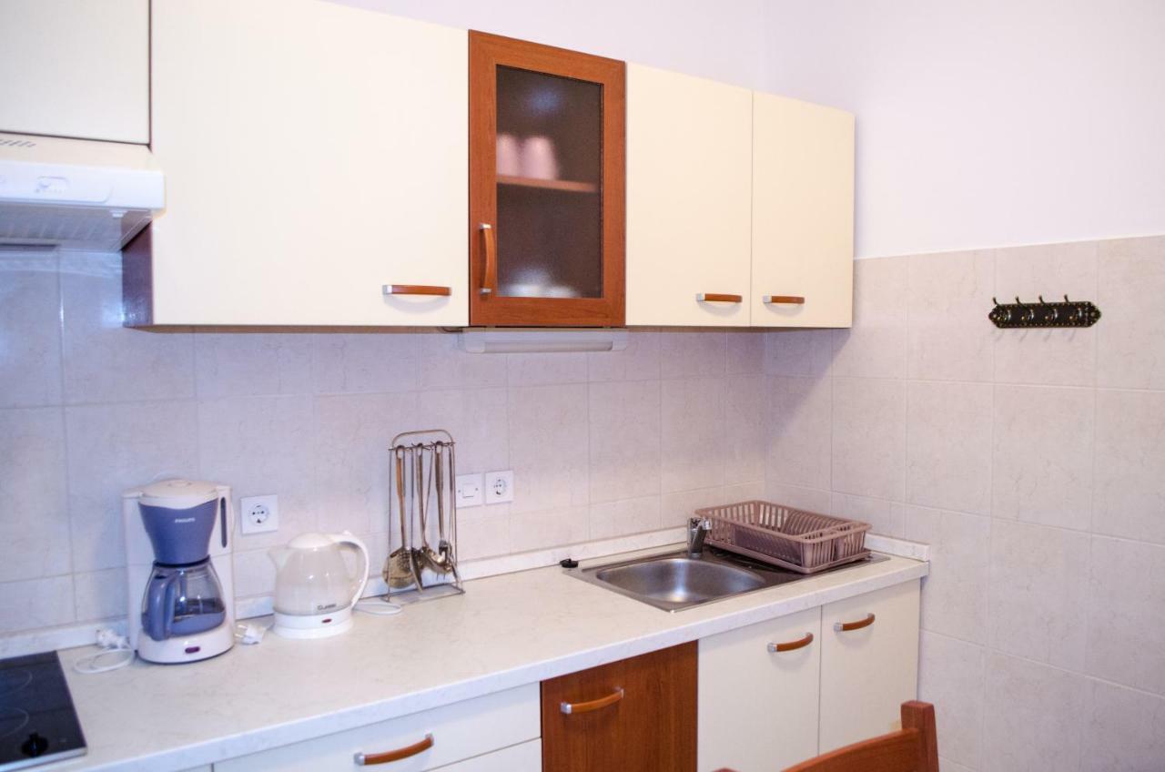Apartments Rina 察夫塔特 外观 照片